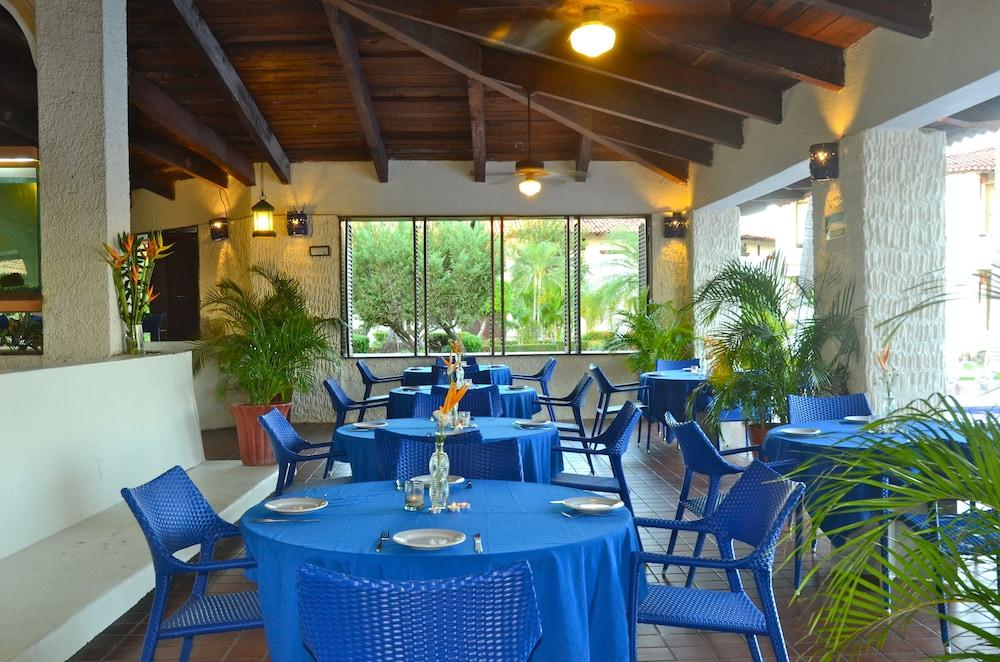בארה דה נבידאד Cabo Blanco Hotel And Marina מראה חיצוני תמונה