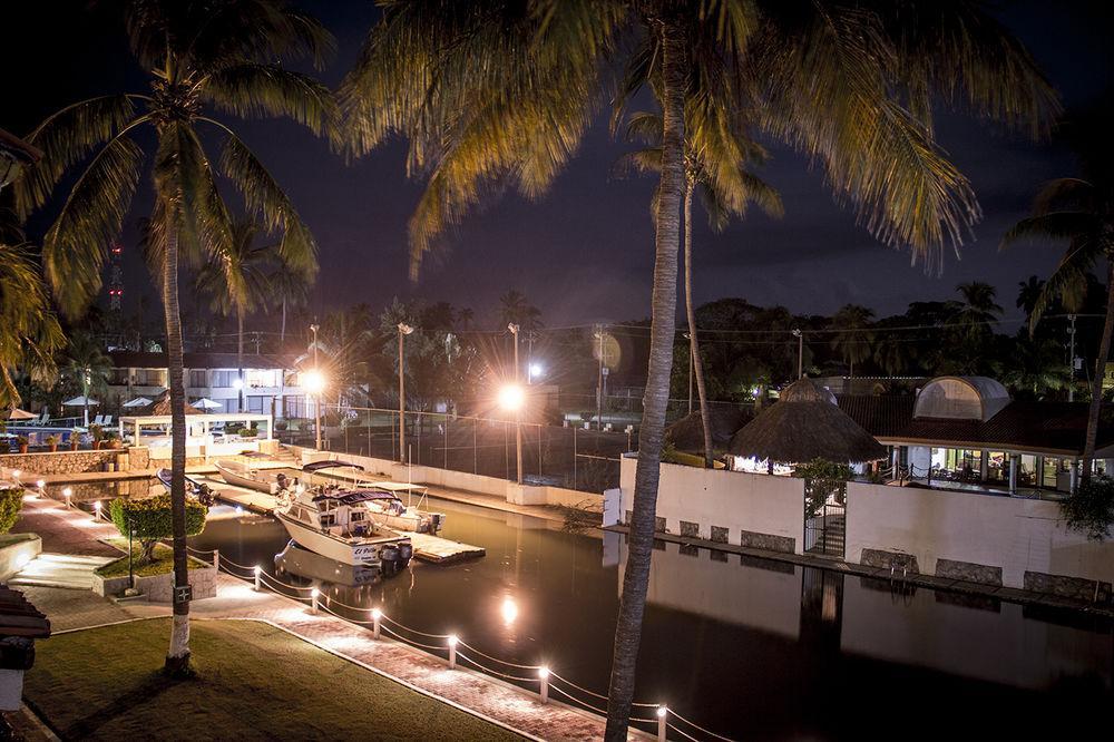בארה דה נבידאד Cabo Blanco Hotel And Marina מראה חיצוני תמונה