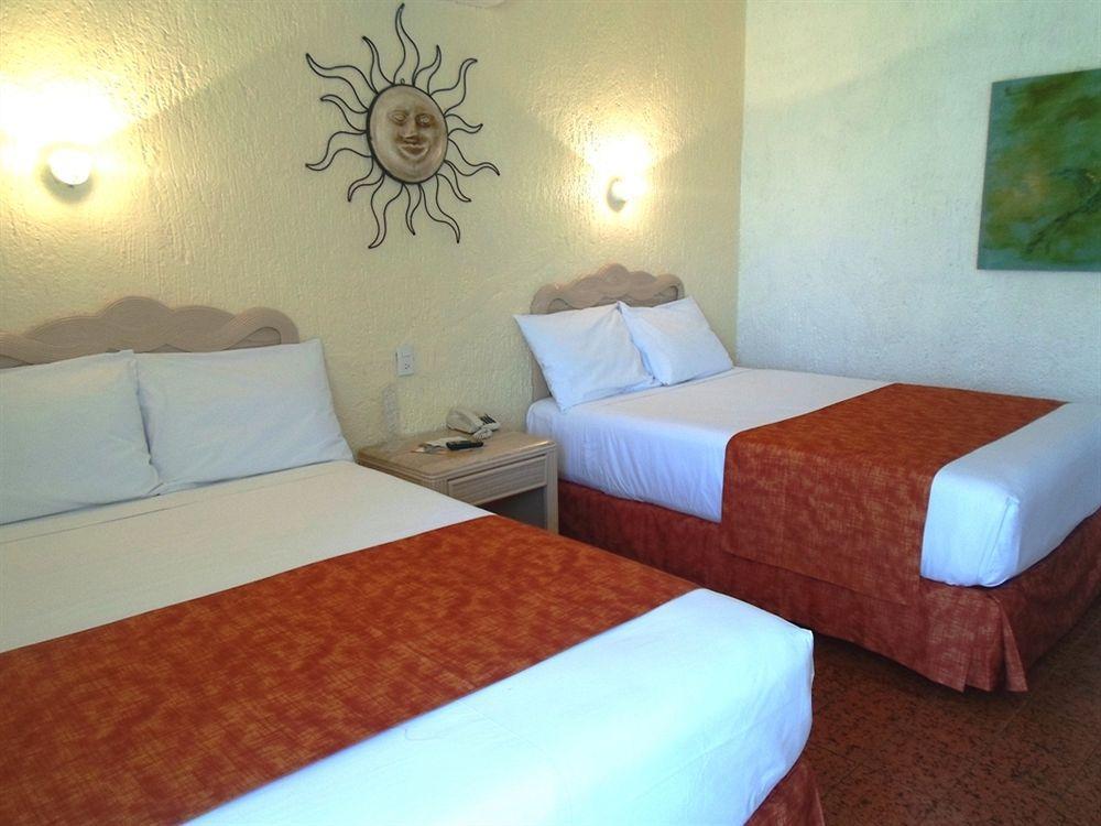 בארה דה נבידאד Cabo Blanco Hotel And Marina מראה חיצוני תמונה